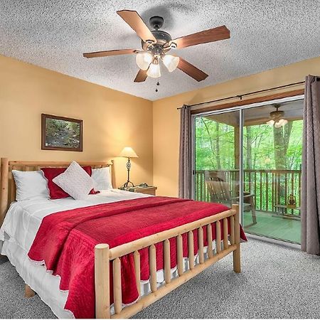 Villa Smoky Mountain Treehouse Maggie Valley Exterior foto